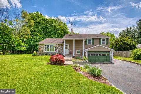 244 Twining Ford Rd, Richboro, PA 18954