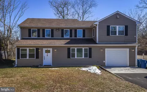 2519 Atlantic Ave, Bensalem, PA 19020