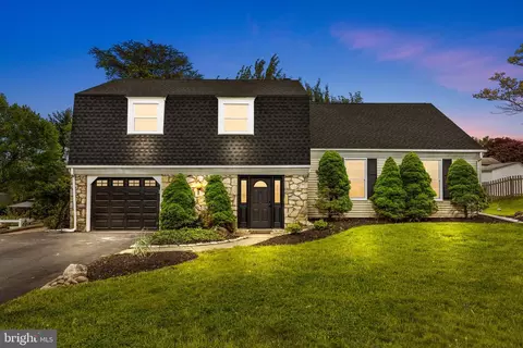 109 Buckshire Dr, Southampton, PA 18966