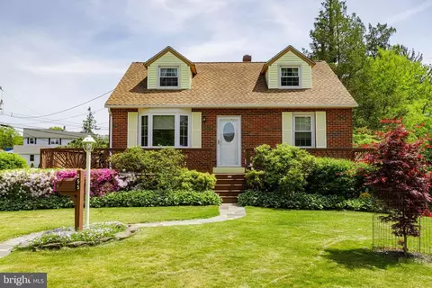 255 Greene Rd, Warminster, PA 18974