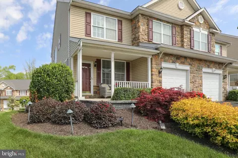 102 Black Lake Run #11, Bensalem, PA 19020