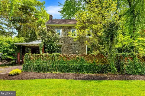 1401 Three Mile Run Rd, Perkasie, PA 18944