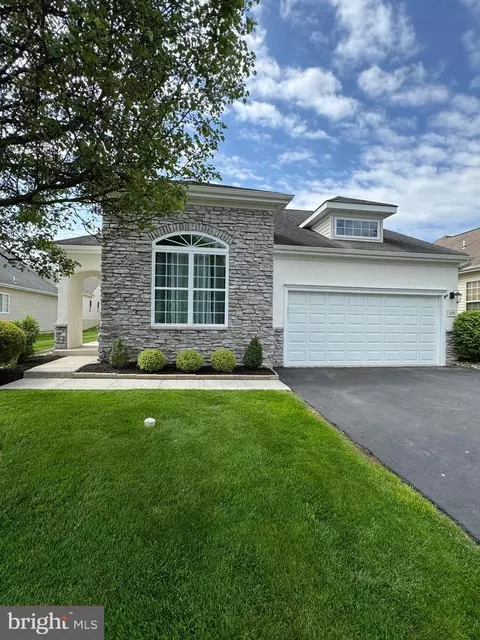 1212 Scott Pl, Warwick, PA 18974