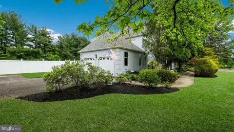22 Cherry Ln, Doylestown, PA 18901 photo 22