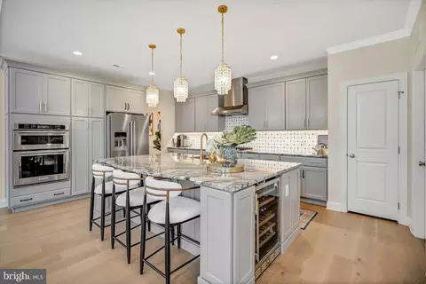 4859 Indigo Dr, Doylestown, PA 18902