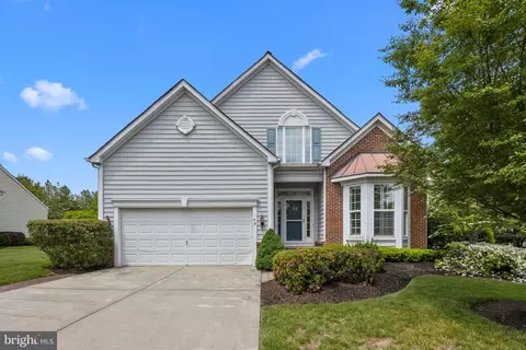49 Betts Dr, Washington Crossing, PA 18977