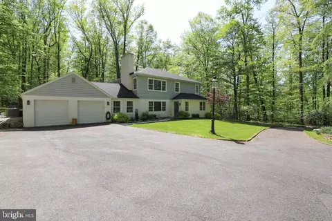 2054 Holicong Rd, New Hope, PA 18938