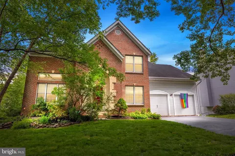 355 Stonyhill Dr, Chalfont, PA 18914