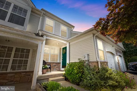 1674 Mayfield Cir, Jamison, PA 18929