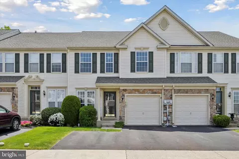 2603 Crabapple Cir, Perkasie, PA 18944