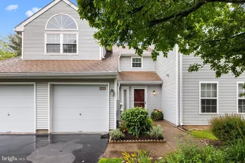 453 Cedar Hollow Dr, Yardley, PA 19067