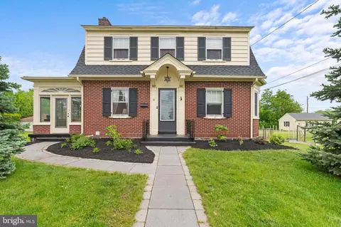 21 S Hamilton St, Telford, PA 18969