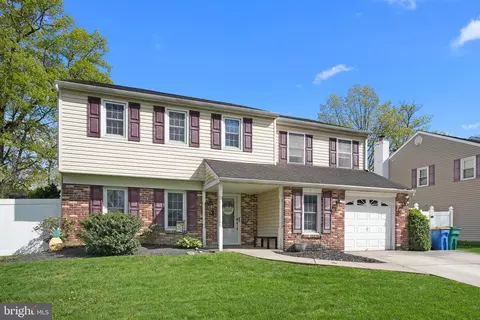 722 Fairbridge Dr, Fairless Hills, PA 19030