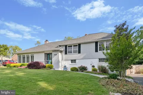 543 Austin Dr, Fairless Hills, PA 19030