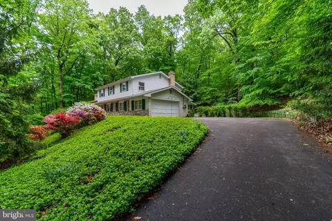 3715 Saint George Cir, Doylestown, PA 18902