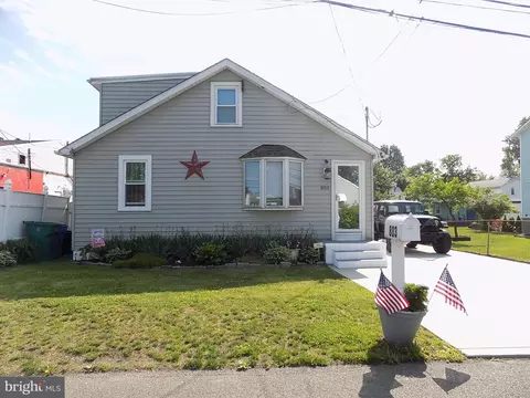 803 Third Ave, Croydon, PA 19021