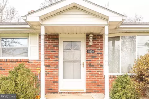 1630 W Creamery Rd, Quakertown, PA 18951