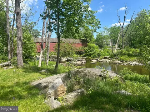 968 Bridge Way, Quakertown, PA 18951