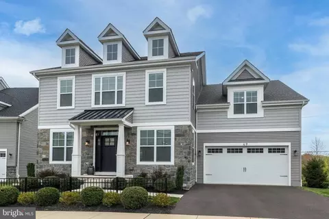 49 Ryans Mill Rd, Jamison, PA 18929