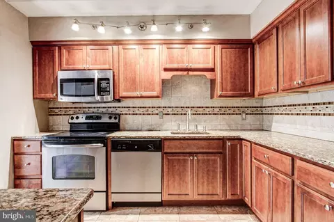 1575 W Street Rd #832, Warminster, PA 18974