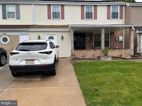 3241 Carroll Ct #N, Bensalem, PA 19020