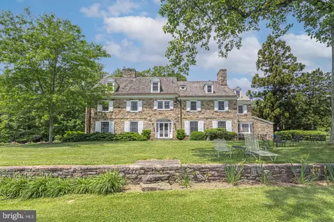 2949 Creamery Rd, New Hope, PA 18938