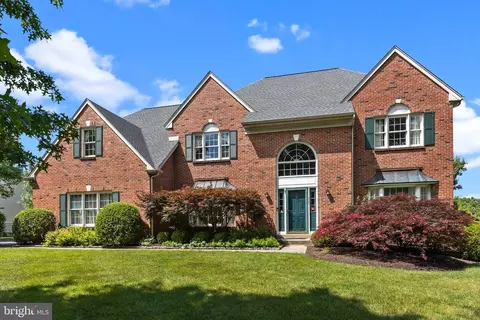 81 Bittersweet Dr, Doylestown, PA 18901