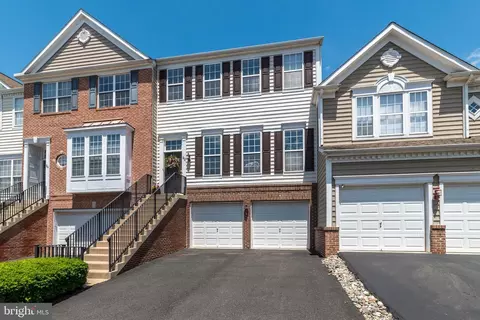 22 Cornerstone Ct, Doylestown, PA 18901