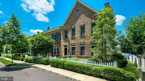 3699 William Daves Rd, Doylestown, PA 18902
