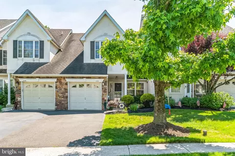 1433 Heron Way, Chalfont, PA 18914