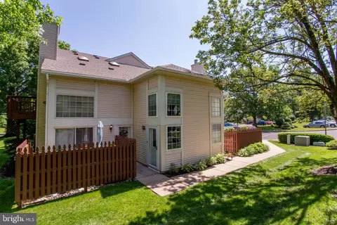 324 Patrick Pl #24, Chalfont, PA 18914