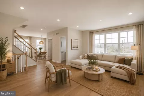 54 Becker Dr #25, Chalfont, PA 18914