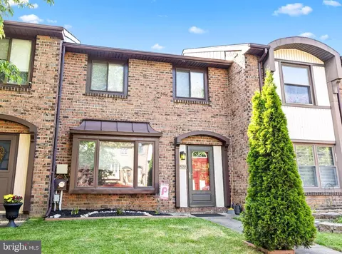 3938 Wrexham Ct, Bensalem, PA 19020