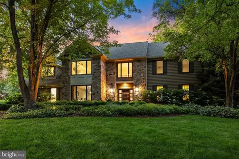 3355 Lace Leaf Dr, Doylestown, PA 18902