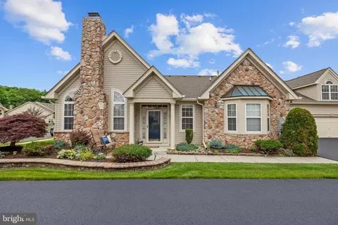654 Bellflower Rd, Langhorne, PA 19047