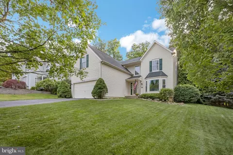 2712 Doe Dr, Jamison, PA 18929