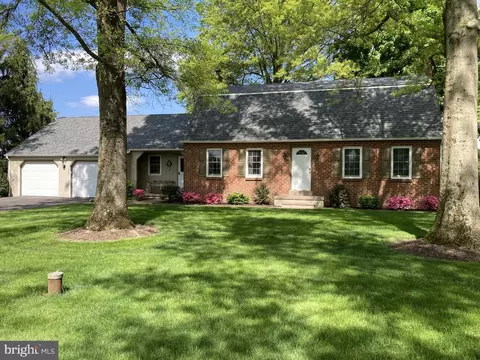2401 Allentown Rd, Quakertown, PA 18951