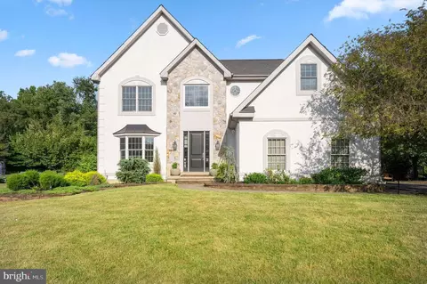 42 Arabian Way, Holland, PA 18966