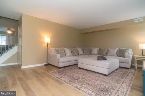 4710 Chelsea Ct, Bensalem, PA 19020