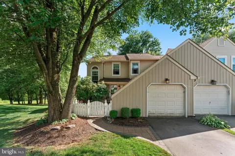 1610 Mcnelis Dr, Southampton, PA 18966