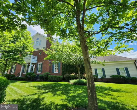 209 Hart Aly #58, Newtown, PA 18940