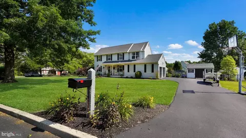 5463 Downs Run, Pipersville, PA 18947