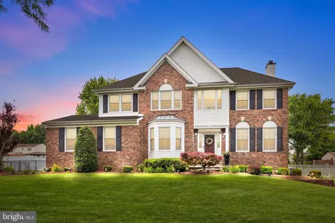 42 Providence Dr, Richboro, PA 18954
