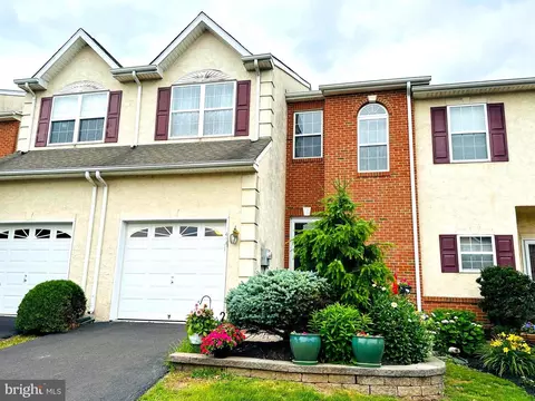 435 Buchanan Rd, Perkasie, PA 18944