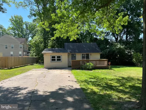 1215 Longview Ave, Langhorne, PA 19047