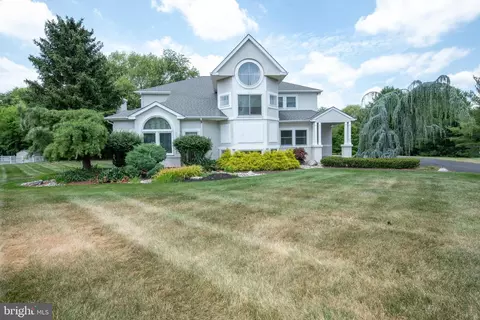 48 Kasi Cir, Ivyland, PA 18974