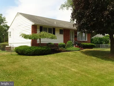 3221 Glenrose Ave, Bristol, PA 19007