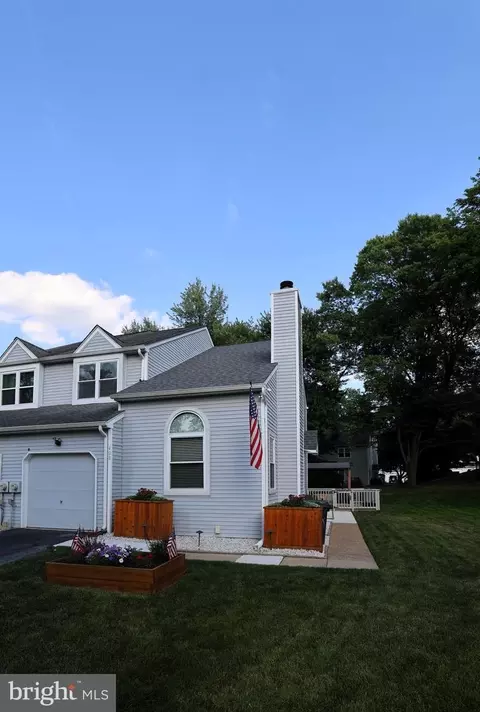 408 Leon Cir, Feasterville Trevose, PA 19053