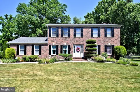2630 High Ave, Bensalem, PA 19020