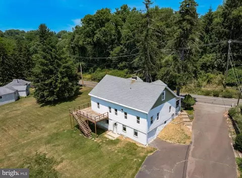 948 Bridgetown Pike, Langhorne, PA 19047